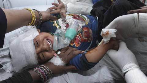 Vùng biên Pakistan rung chuyển, xác chết la liệt