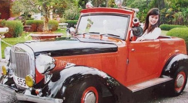 Dàn siêu xe và 5 tấn vàng của tay chơi đệ nhất Nam Kỳ