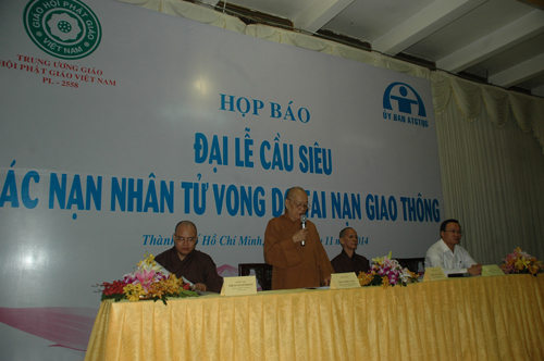 Đại lễ cầu siêu cho nạn nhân tử vong vì TNGT