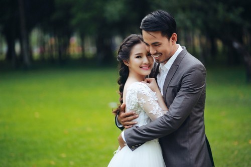 Chuyện tình đẹp như mơ của người mẫu bị ung thư