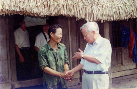 Ông Bộ trưởng lèo lái 