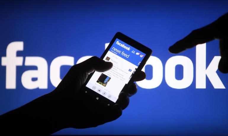 Bất ngờ phát hiện mình có facebook qua ... ảnh đại diện