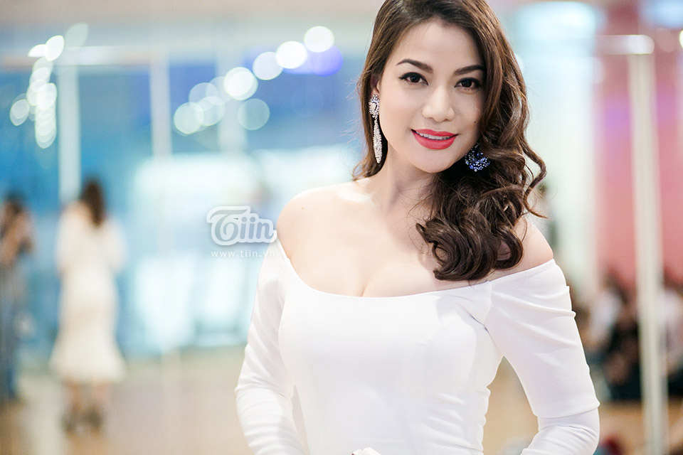 Trương Ngọc Ánh: 'Yêu hay mê nhưng kết hôn phải tỉnh'