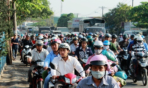 Việt Nam không nên hạn chế sở hữu xe máy!