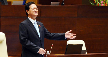 Thủ tướng: Vừa hợp tác, vừa đấu tranh với TQ