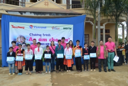 “Áo ấm cho em” tới Phù Yên, Sơn La