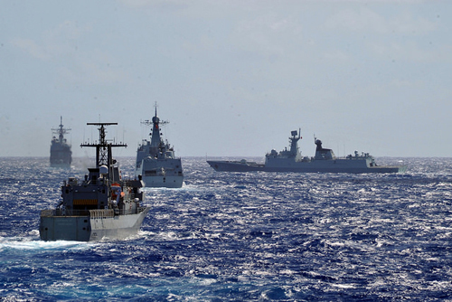 TQ đang hưởng lợi từ Mỹ?