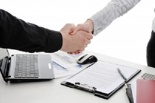 Kí chính thức 1 năm rồi lại chuyển sang loại hợp đồng 3 tháng