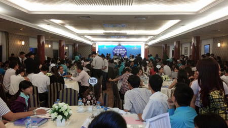 Căn hộ ven sông hút khách nhờ tiện ích '5 sao'