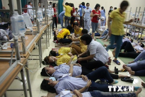 Chẳng lẽ mãi ăn uống 'tranh tối, tranh sáng'?