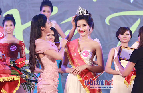Khánh Huyền đăng quang Người đẹp xứ Thanh 2014
