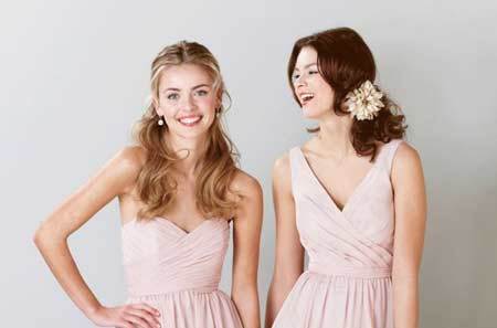 Ngây ngất với loạt thiết kế váy phù dâu đẹp tuyệt cho mùa cưới 2014/2015