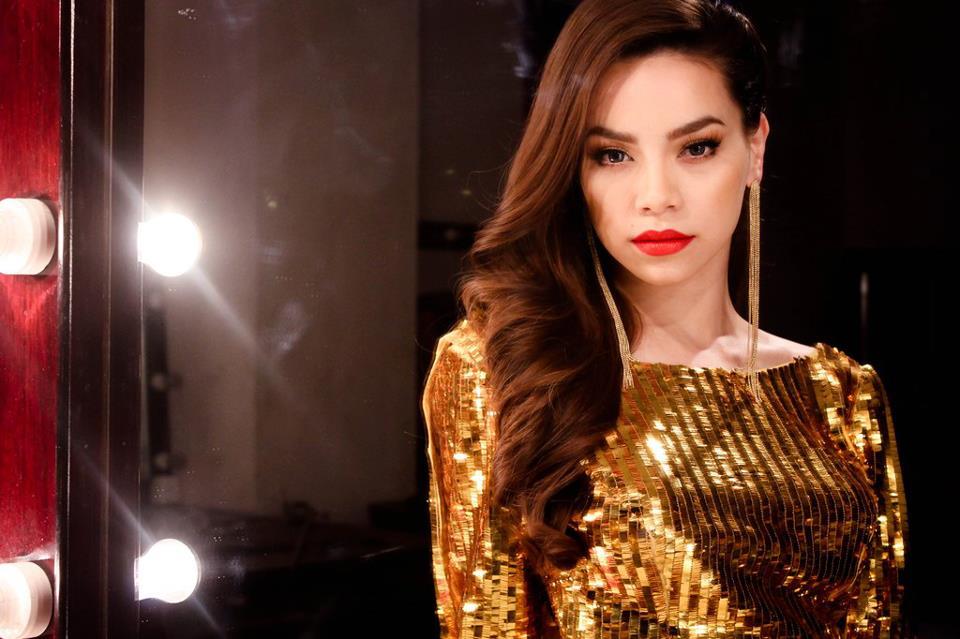 Hà Hồ mắc vấn đề nghiêm trọng về tai