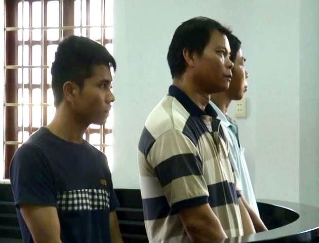 Đắk Nông:  Đánh chết nghi can trộm tiêu, 3 công an xã lãnh án tù