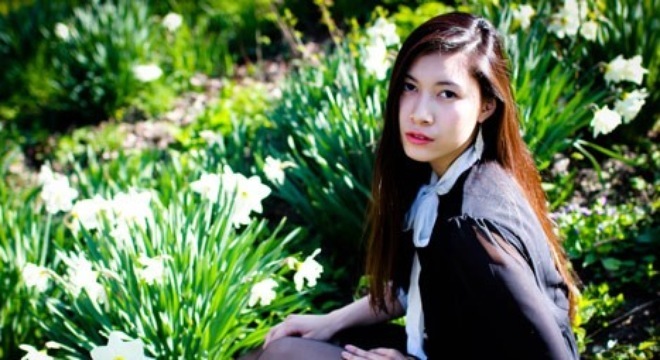 9X xinh như hoa hậu sắp biến mất khỏi sàn chứng khoán