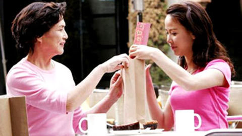 Nỗi lòng con dâu mong được sống cùng mẹ chồng