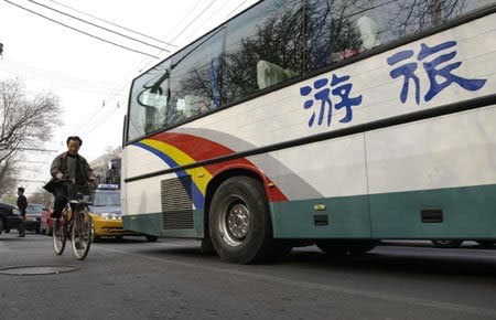 1.000 xe Trung Quốc vào Việt Nam: Làm gì ai mà giám sát được?