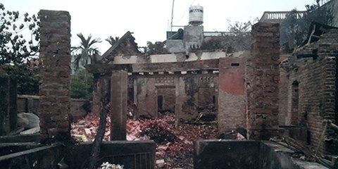 Cháy lớn nhà làm vàng mã, 3 người chết