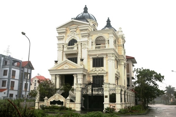 Lâu đài 2 mặt tiền của đại gia Hải Phòng