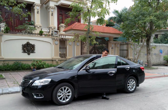 Cuộc sống đảo lộn khi đàn ông 'cưới vợ hai' ở cùng nhà