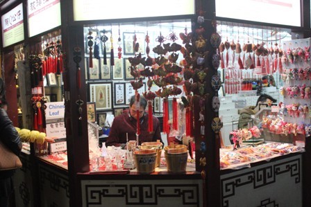 Đổ xô đến Thượng Hải mua hàng sale đón Giáng sinh