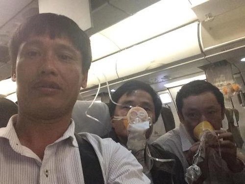 Cách sống sót khi máy bay gặp 'sự cố kỹ thuật'