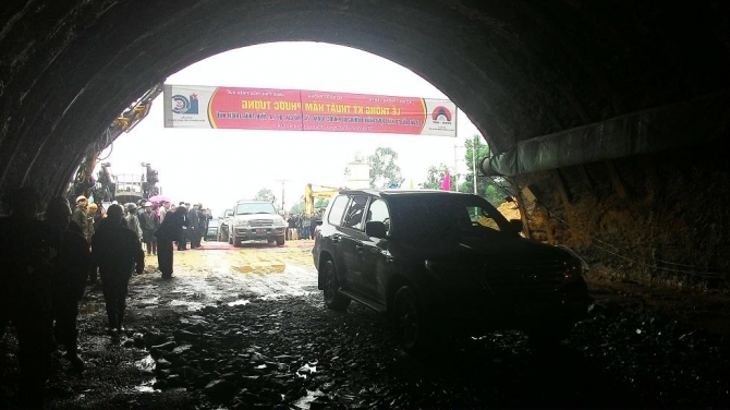 Thông xe “nút thắt” giải quyết điểm đen TNGT trên QL1