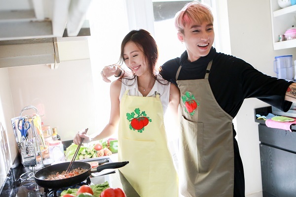 MV 'Chắc ai đó sẽ về' đạt triệu lượt nghe trong ngày đầu