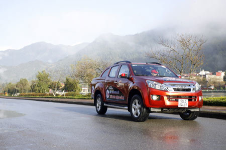 Isuzu D-MAX 2015 - không chỉ là bán tải