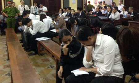 Nữ đại gia bật khóc trong phiên xử Huyền Như