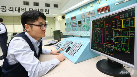 Đến lượt Nhà máy hạt nhân của Hàn Quốc bị tấn công