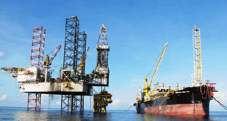 Giảm thu 50 ngàn tỷ vì dầu: Tìm đủ cách bù đắp