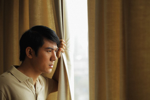 Tôi bị vợ giận vì biếu mẹ 300 ngàn đồng mà không “báo cáo”