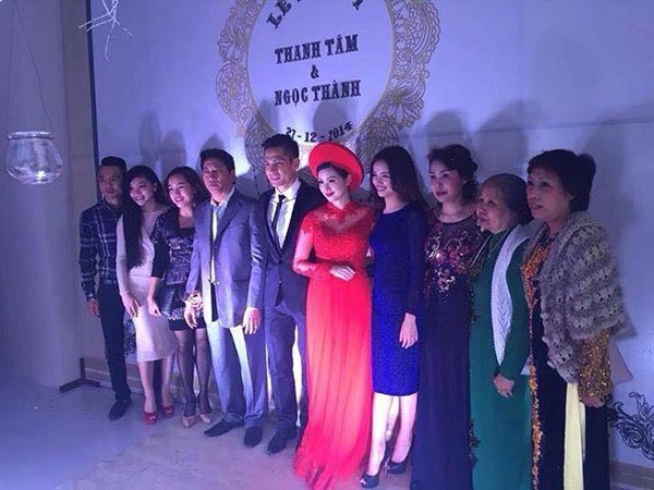 Tâm Tít bí mật làm lễ ăn hỏi với đại gia Hà Nội