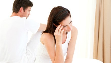 Sao phải đau đớn để sống kiếp chồng chung?