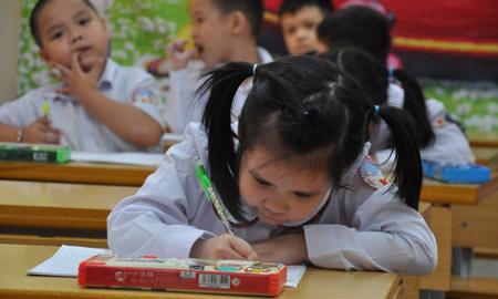 Bộ Giáo dục chỉ đạo linh hoạt ghi giấy khen trò tiểu học