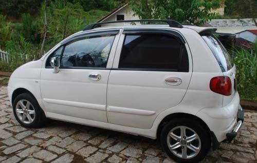 Tiểu thương Hà Nội: Sắm ô tô con bán rau chợ cóc