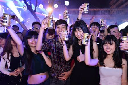 Khởi đầu 2015 bằng kỷ lục selfie