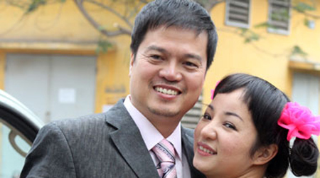 Danh hài Thúy Nga tố chồng hờ