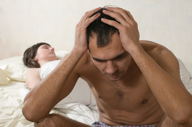 Mới cưới, bà xã đã... trơ trơ