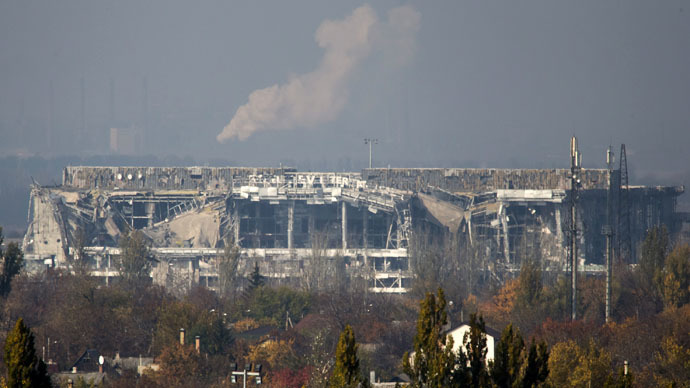 Quân đội Ukraina giành lại sân bay Donetsk