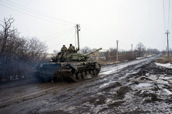 Chiến sự tái diễn nóng bỏng ở Đông Ukraina