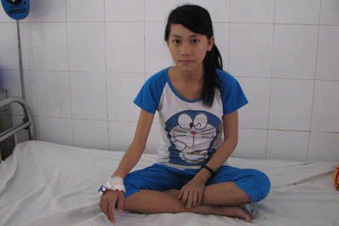 Mai con phẫu thuật mà nhà con chẳng có đủ 20 triệu cô chú ơi