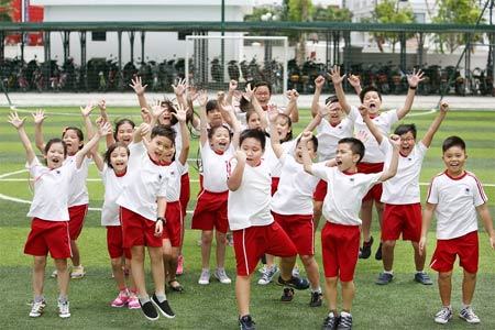 Dân mạng gợi ý băng rôn cầu thị, chân thành hơn cho 'taxi kiểu cũ'