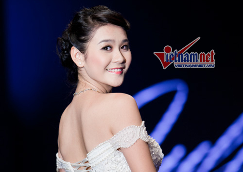 Hà Phương tham dự Siêu mẫu quốc tế 2015