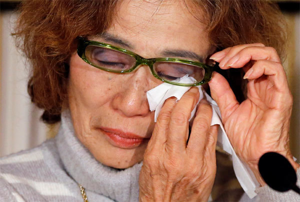 Mẹ nhà báo Nhật cầu xin IS