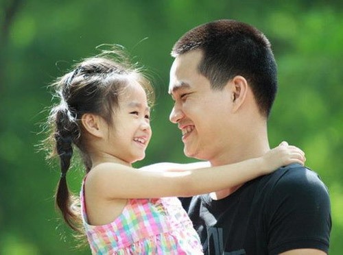 Tâm đắc với 50 điều cha nhắn nhủ con gái
