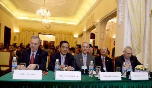 Cuộc gặp sau 20 năm của các nhà ngoại giao Việt-Mỹ