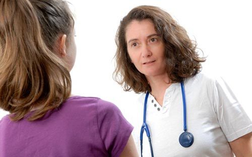 Bé gái có thể dậy thì sớm vì... nước ngọt