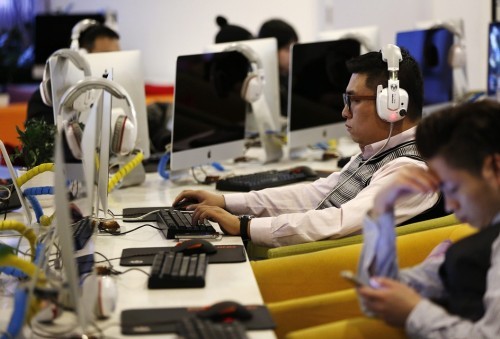 Trung Quốc mạnh tay kiểm soát Internet